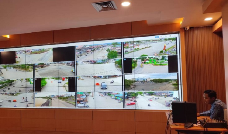 NAJIB/KP PANTAU PASER: CCTV yang dipasang Diskominfostaper Paser ini 24 jam bisa dipantau kejadian yang terekam.