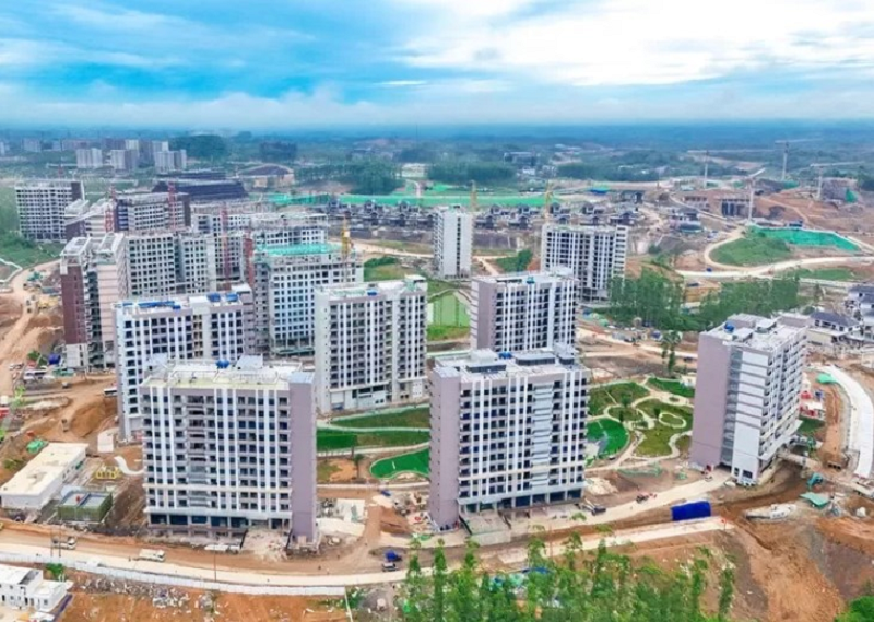 Kementerian PKP HAMPIR RAMPUNG: Pembangunan 47 tower rusun ASN dan Pertahanan dan Keamanan (Hankam) di Ibu Kota Nusantara (IKN).