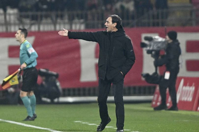 AC Monza/LaPresse DIPECAT: Klub Serie A Monza resmi memecat Alessandro Nesta sebagai pelatih, usai hasil buruk yang dialami klub asal Italia tersebut.