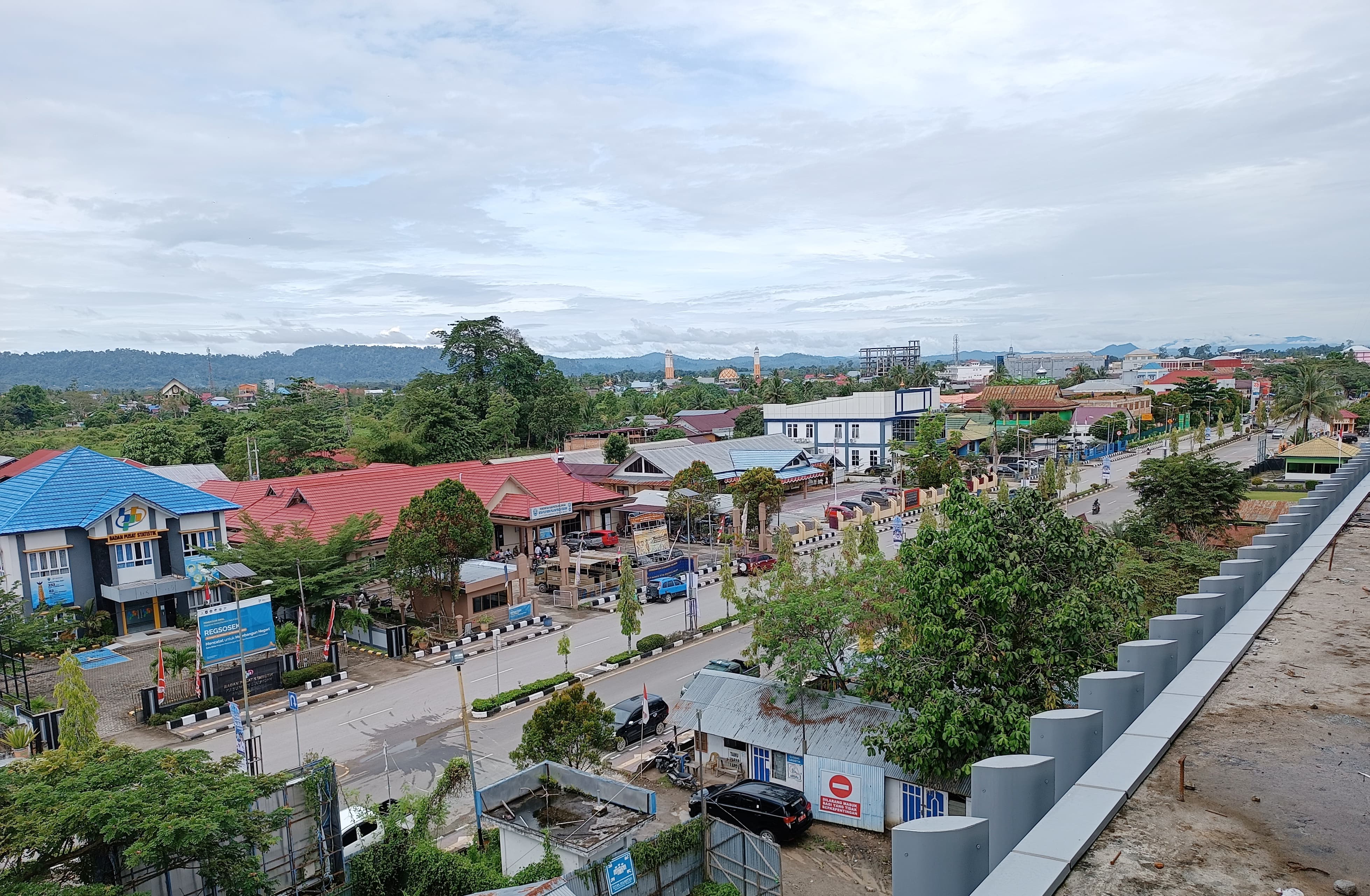 KAWASAN: Layanan perizinan PBG dipermudah sebagai bentuk dukungan terhadap program tiga ribu rumah. FOTO: IWAN K/RADAR TARAKAN