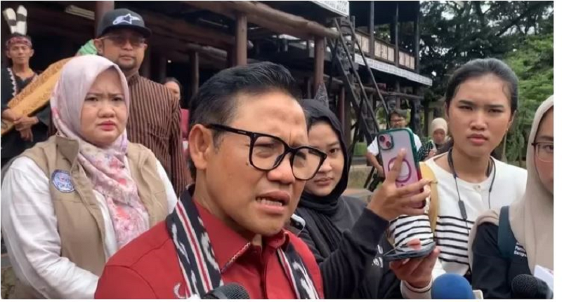 KERJA KONKRET: Menteri Koordinator Bidang Pemberdayaan Masyarakat (Menko PM) Muhaimin Iskandar alias Cak Imin di kawasan Taman Mini Indonesia Indah (TMII), Jakarta Timur, Rabu (29/1). (Muhammad Ridwan