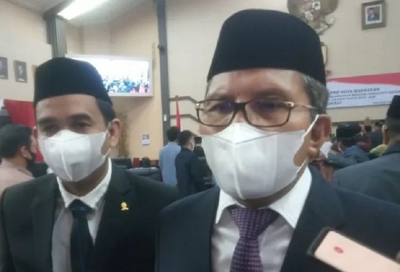 BERI PENJELASAN: Ketua Kelompok Fraksi (Kapoksi) Nasdem&nbsp; Komisi III DPR RI, Rudianto Lallo mengaku menerima audiensi dari keluarga korban Lasmini.