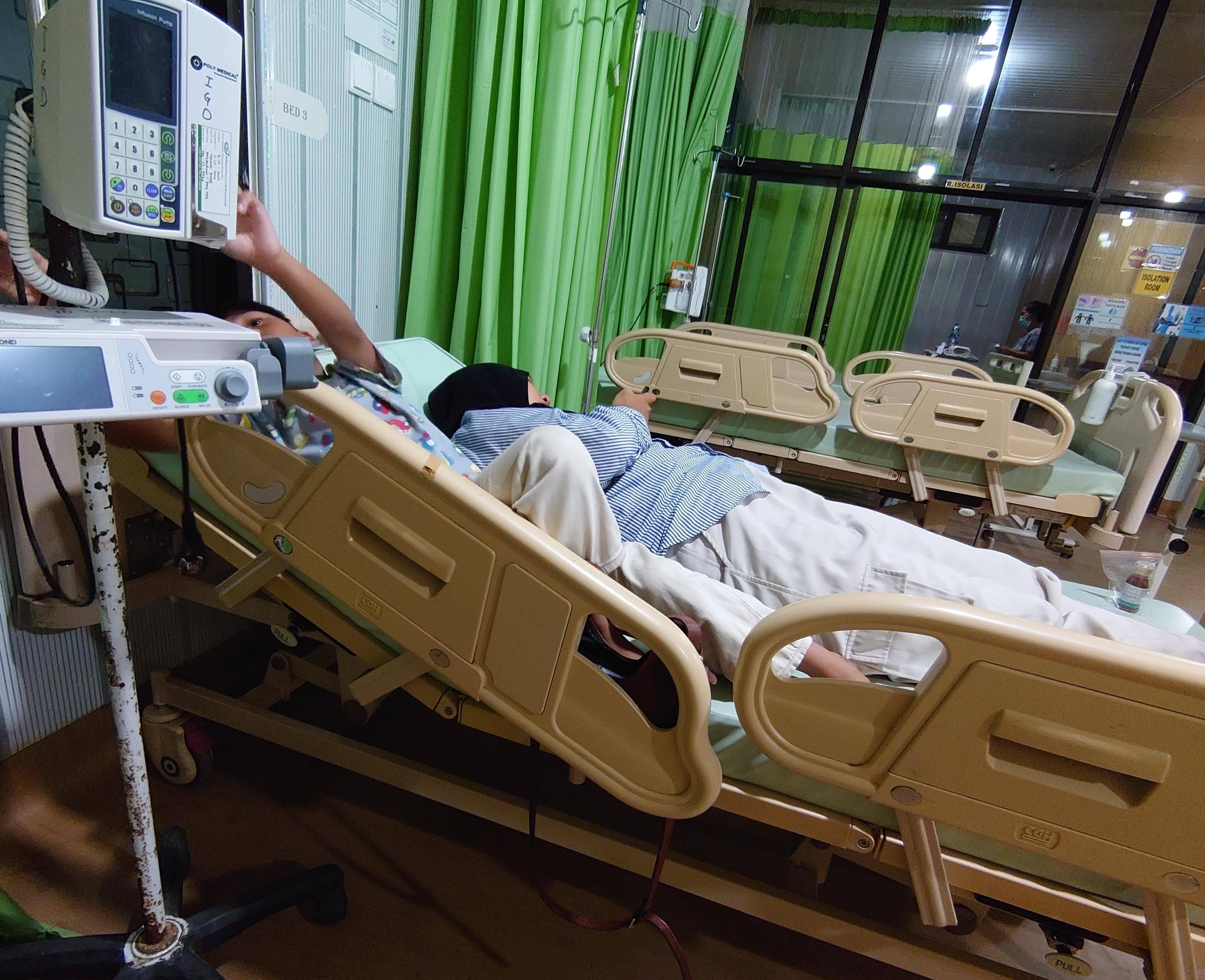 A1-KESEHATAN DOK RADAR TARAKAN PASIEN IGD: Hanya pasien dengan kriteria khusus saja yang bisa ditangani di UGD dan IGD RSUD.