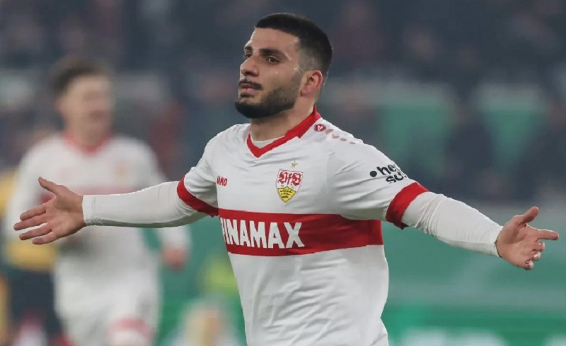 AFP/DANIEL ROLAND CETAK GOL: Penyerang VfB Stuttgart Deniz Undav merayakan keberhasilannya mencetak gol pada pertandingan perempat final Piala Jerman kontra Augsburg di Stadion Mercedes-Benz Arena, S