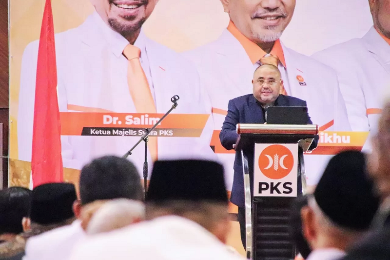 BIMTEK: Sekjen PKS Habib Aboebakar Alhabsyi dalam acara bimbingan teknis Anggota Legislatif se-Sumatera Bagian Utara (Sumbagut) di Jakarta, Selasa (4/2). (Muhamad Ridwan/Jawa Pos)
