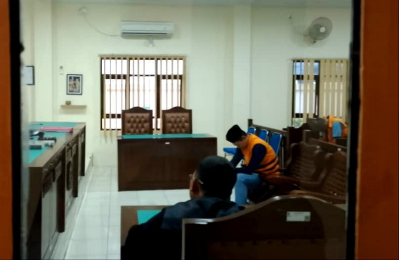 SYAHRUL/KP JANGAN DITIRU: Ayah yang setubuhi anak kandung divonis berat di Pengadilan Negeri Balikpapan.