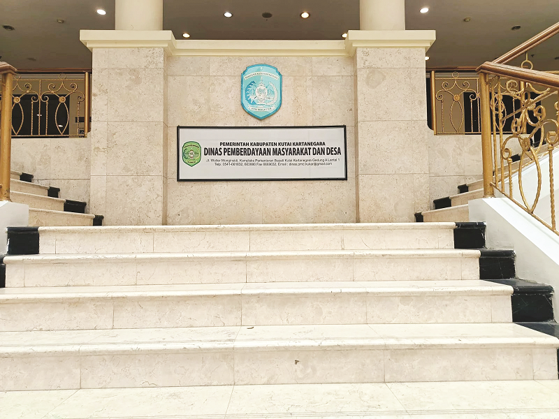 ISTIMEWA RAMPUNG: Kantor Dinas Pemberdayaan Masyarakat dan Desa (DPMD) Kutai Kartanegara (Kukar).