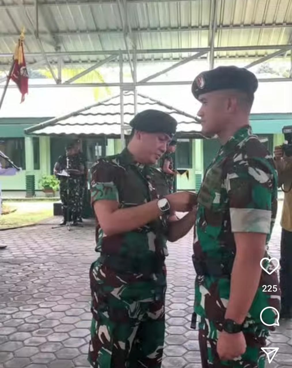 AGUS DIAN ZAKARIA/RADAR TARAKAN Komandan Brigade Infanteri (Danbrigif) 24/Bulungan Cakti, sebagai pimpinan kegiatan, Kolonel Inf Toni Sri Hartanto (tengah)