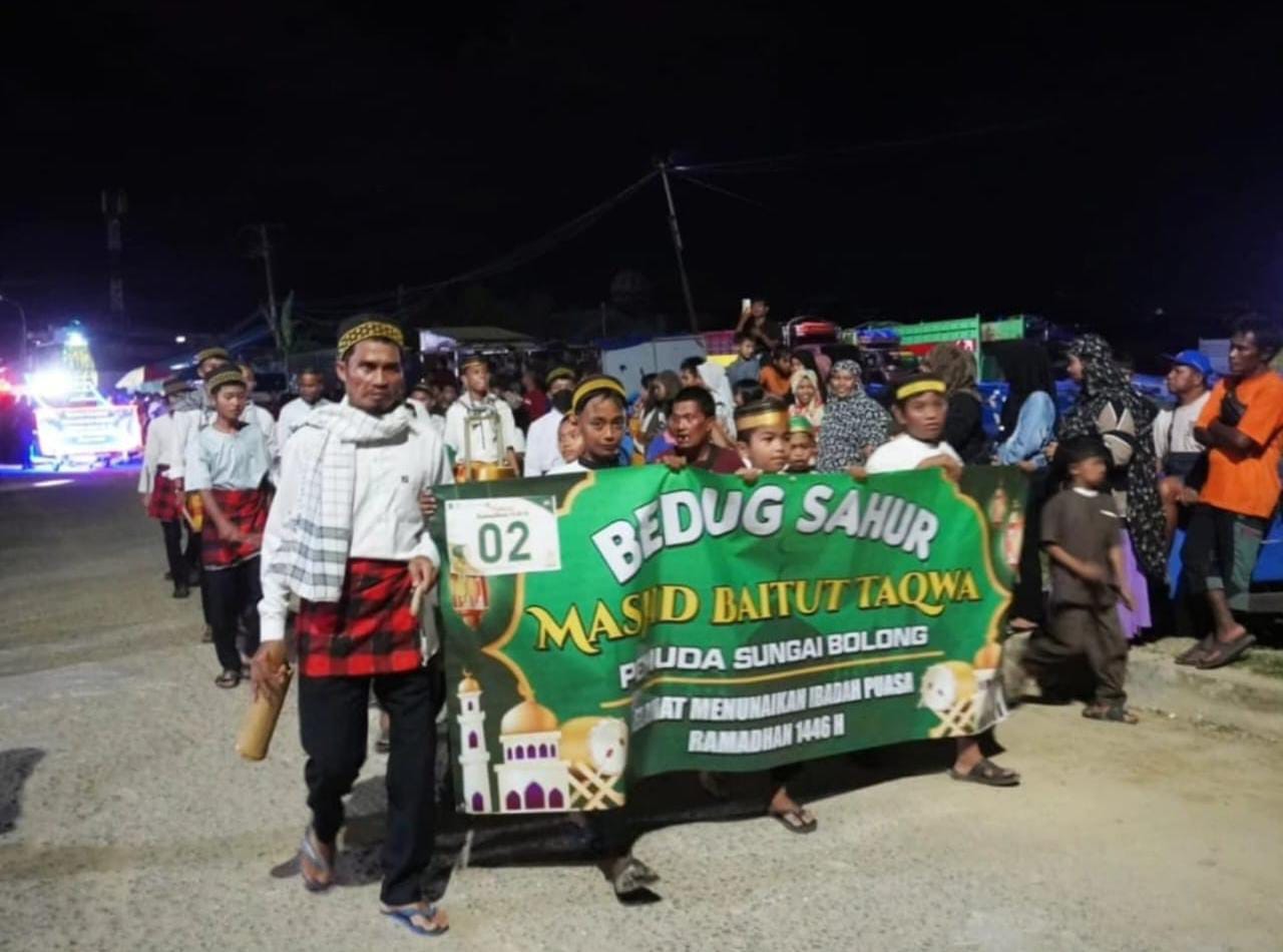 DOK PROKOMPIM TRADISI RAMADAN: Lomba beduk sahur digelar Pemkab Nunukan dan diikuti 15 kelompok mengelilingi jalan protokol di Nunukan.&nbsp;