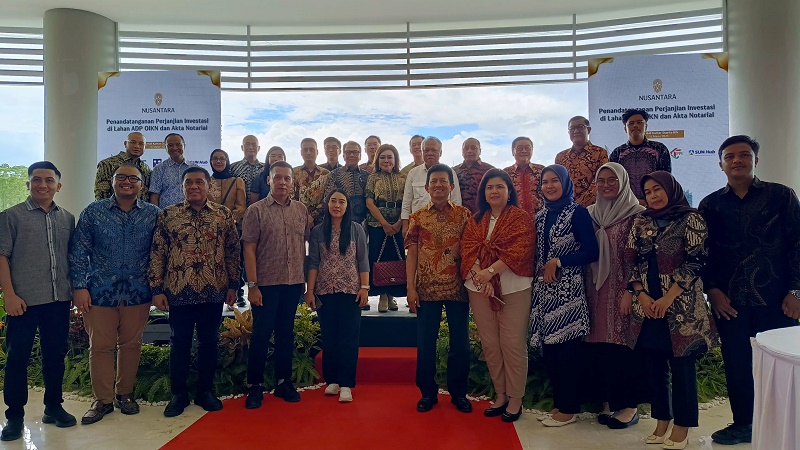 SEGERA MEMBANGUN: Lima investor menandatangani Perjanjian Kerja Sama Perjanjian Pemanfaatan Tanah dan Pengalokasian Lahan Aset di City Hall Kantor Otorita IKN, Selasa (18/3).FOTO:RIKIP/KP
