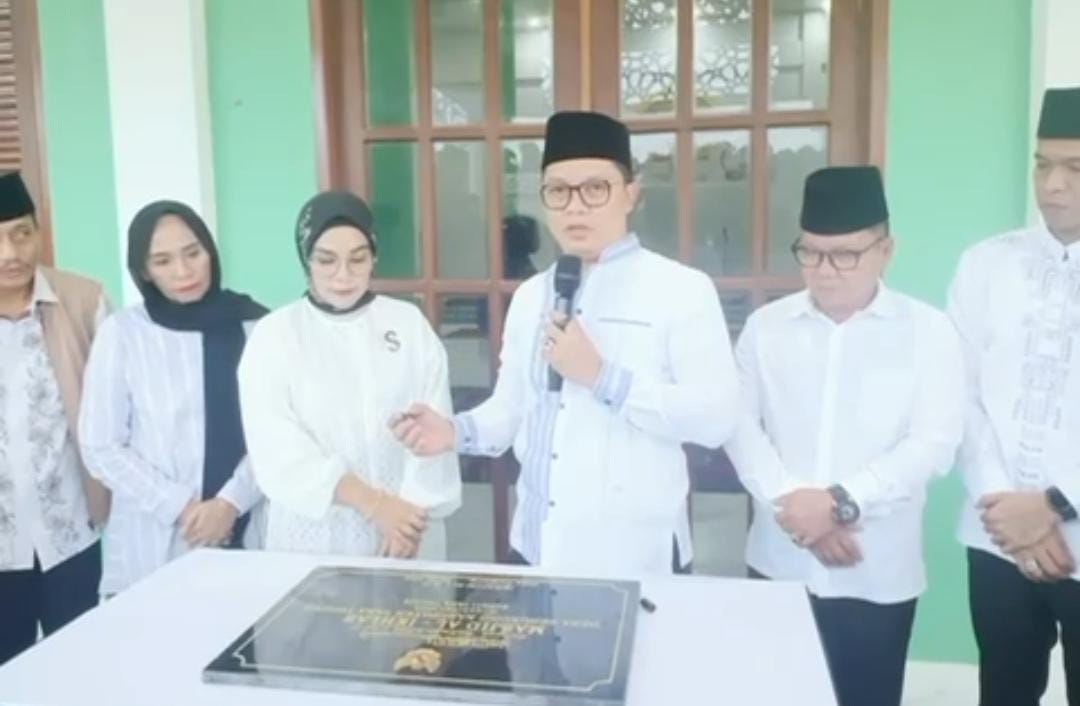 SAFARI RAMADAN: Bupati Tana Tidung Ibrahim Ali resmikan Masjid Al-Ikhlas Desa Sengkong.