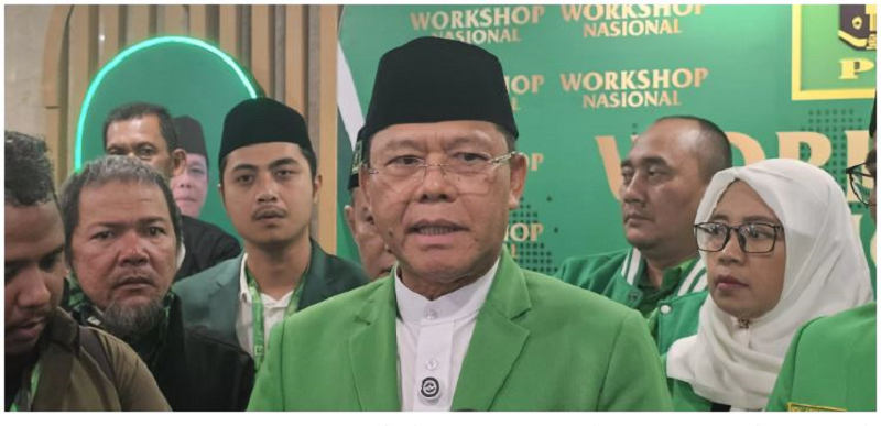 DIDUKUNG: Plt Ketua Umum Partai Persatuan Pembangunan (PPP) Muhamad Mardiono didorong jadi ketum PPP 2025-2030. (Muhammad Ridwan/JawaPos.com)