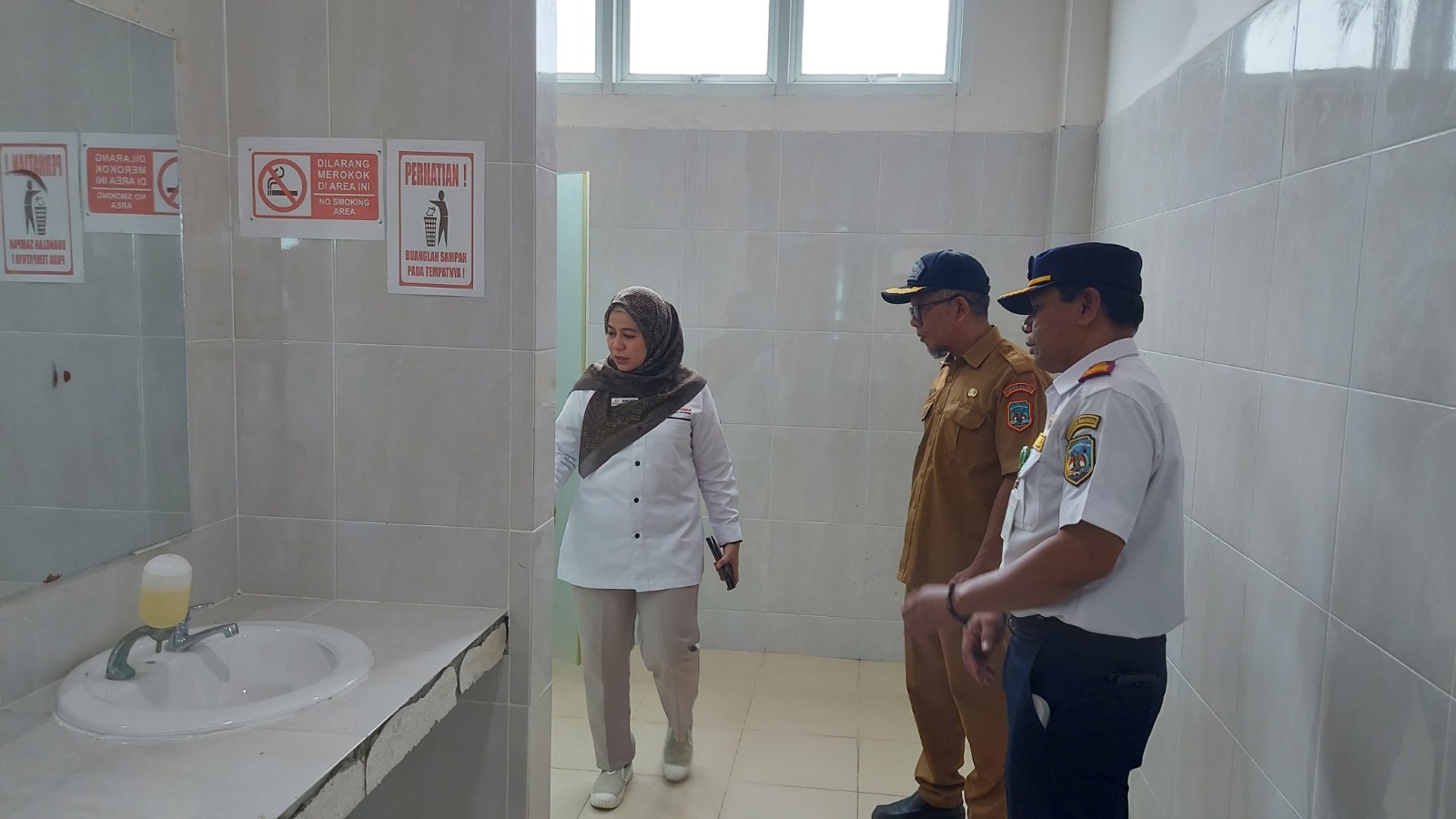 MEMANTAU : ORI Kaltara sedang meninjau fasilitas pelabuhan.