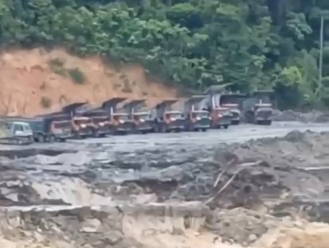 LONGSOR : Video tanah longsor di site tambang milik SPP.