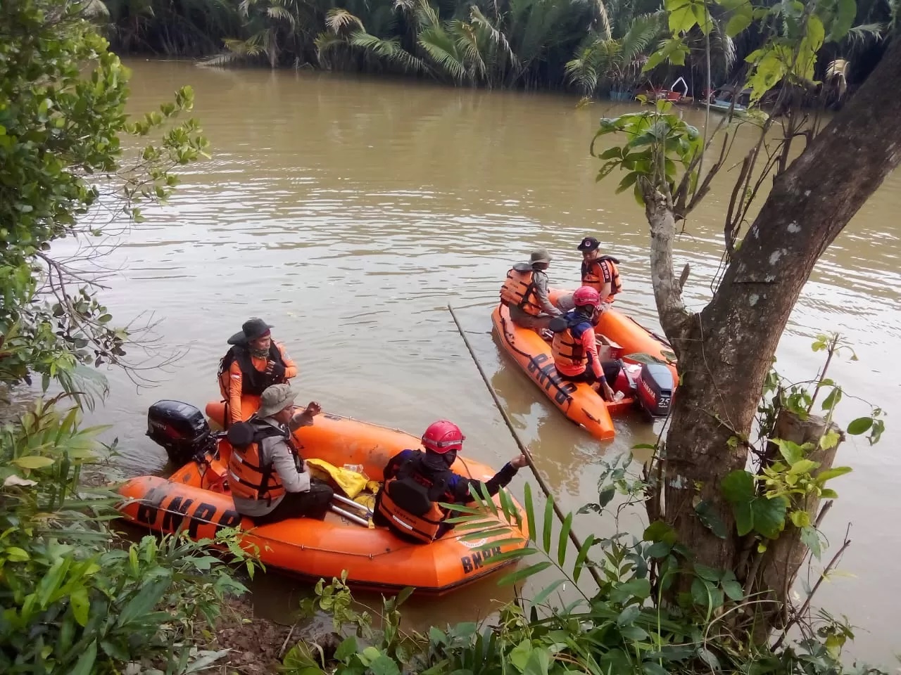 NAHAS: Warga Kabupaten Paser kembali jadi korban keganasan buaya yang ingin memancing, Selasa (8/4). FOTO: ISTIMEWA
