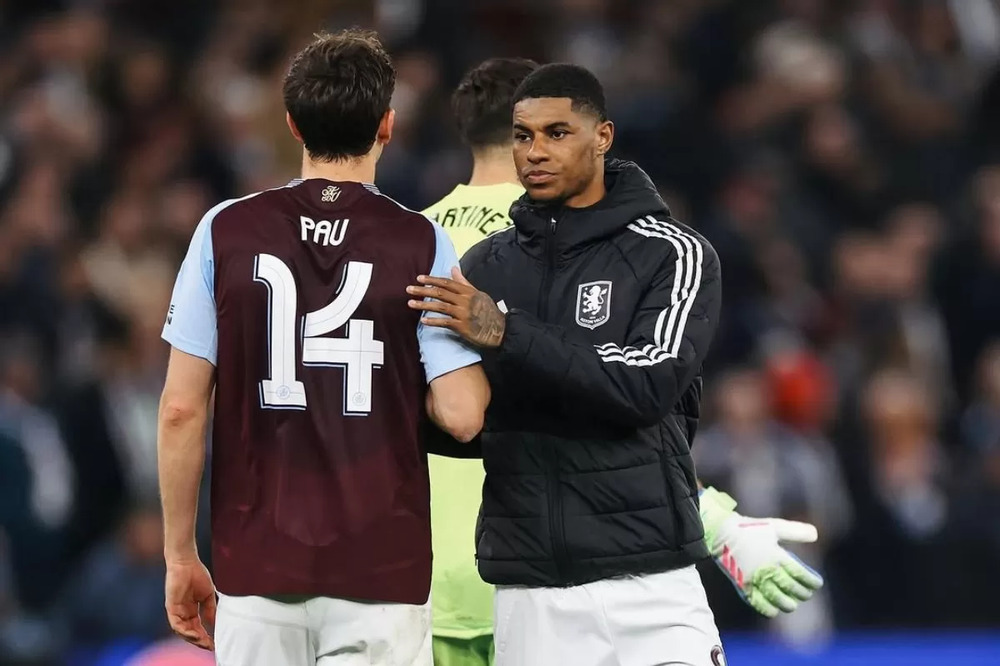 Aston Villa sukses mengalahkan PSG 3-2. Namun kemenangan itu tetap tak mampu membawa Villa lolos ke semifinal Liga Champions. (Istimewa)