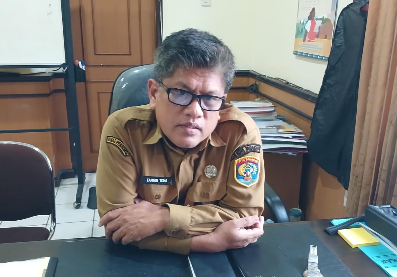 Kepala Dinas Pendidikan (Disdik) Tarakan Tamrin Toha. FOTO: AGUS DIAN ZAKARIA/RADAR TARAKAN