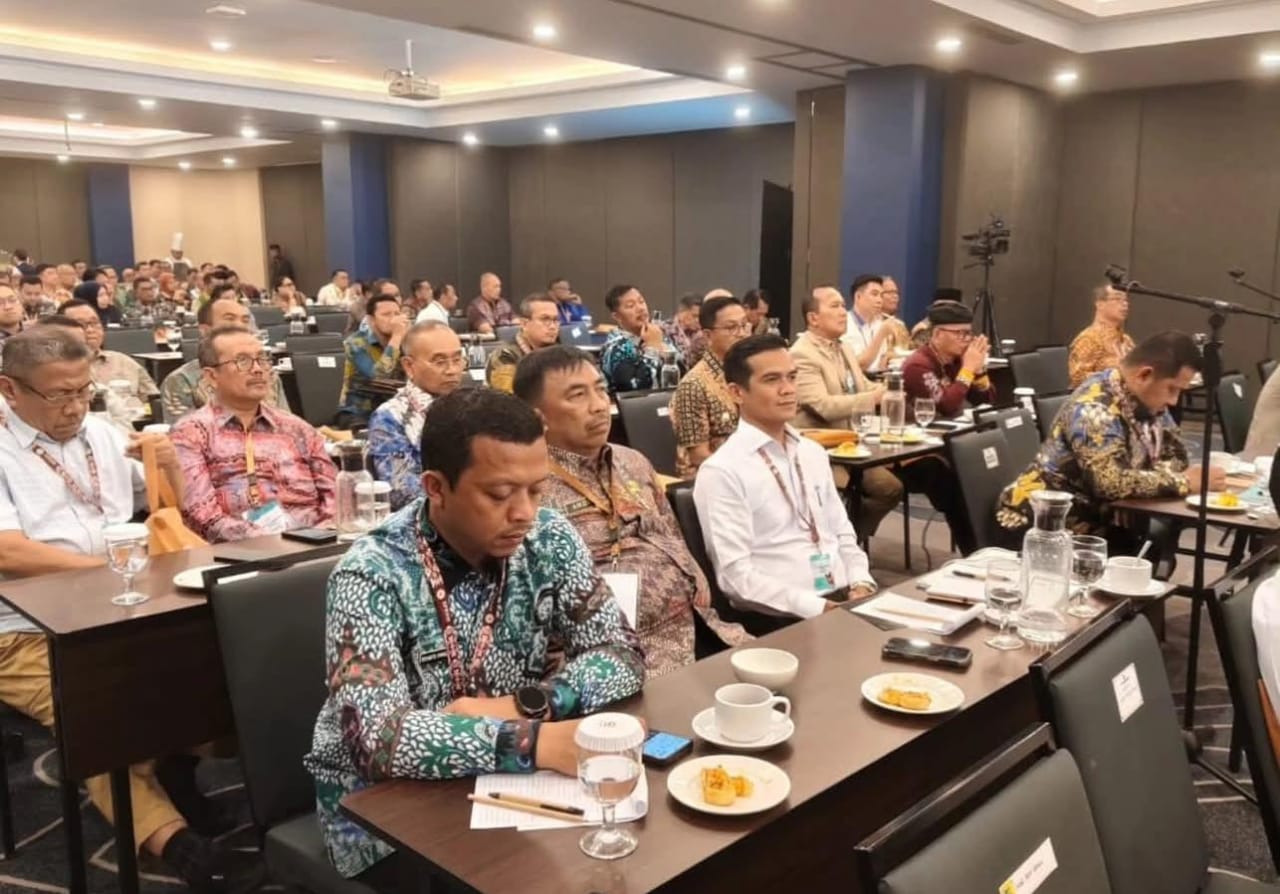 IKUTI MUNAS: Bupati Nunukan, H. Irwan Sabri saat mengikuti Munas VI APKASI di Manado. FOTO:DOK PROKOMPIM