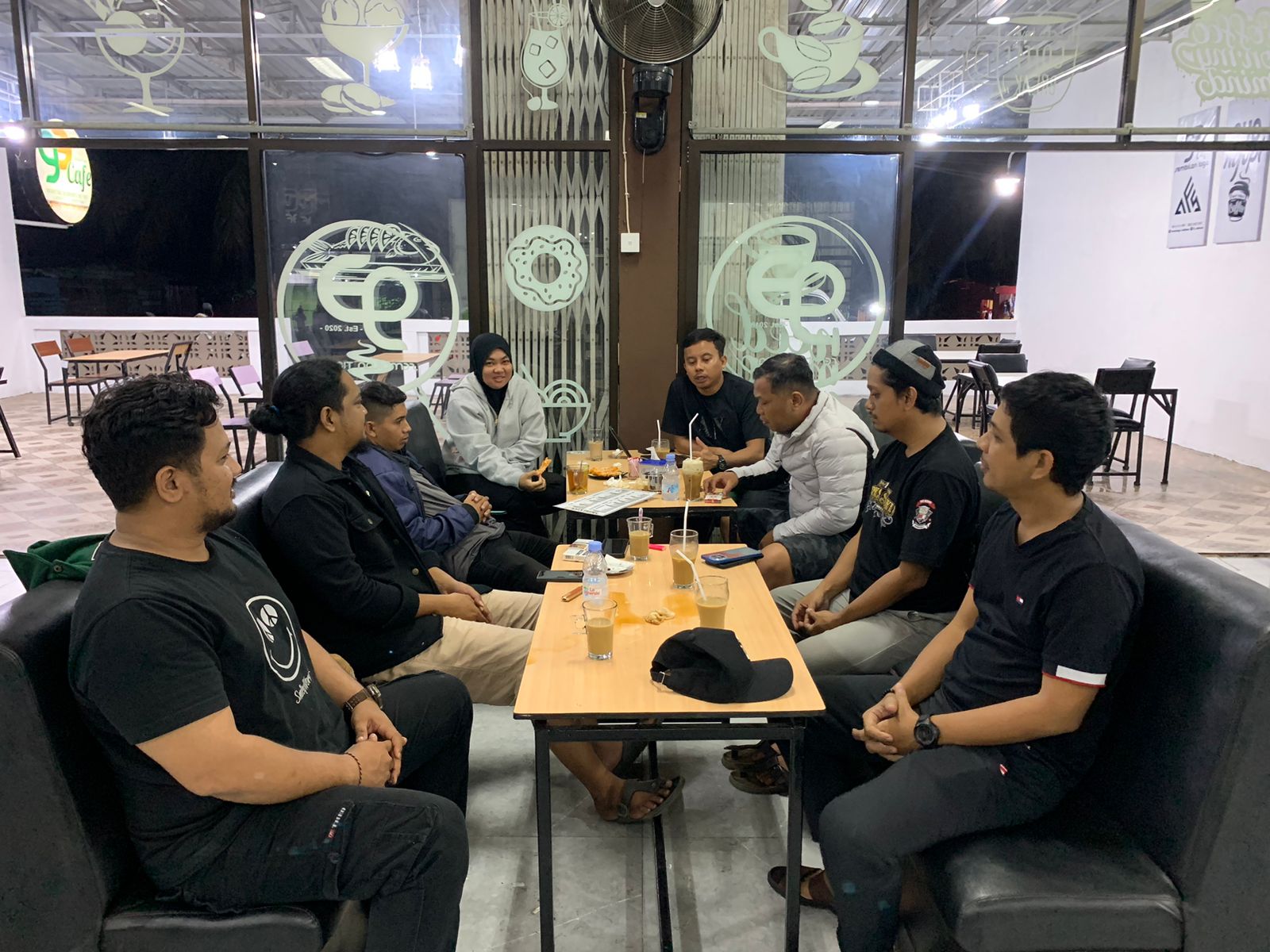 RAPAT PENGURUS: Menghadapi Porwada II Kaltara, pengurus SIWO PWI Nunukan mulai mempersiapkan diri sebagai tuan rumah. FOTO:&nbsp;DOK SIWO PWI NUNUKAN