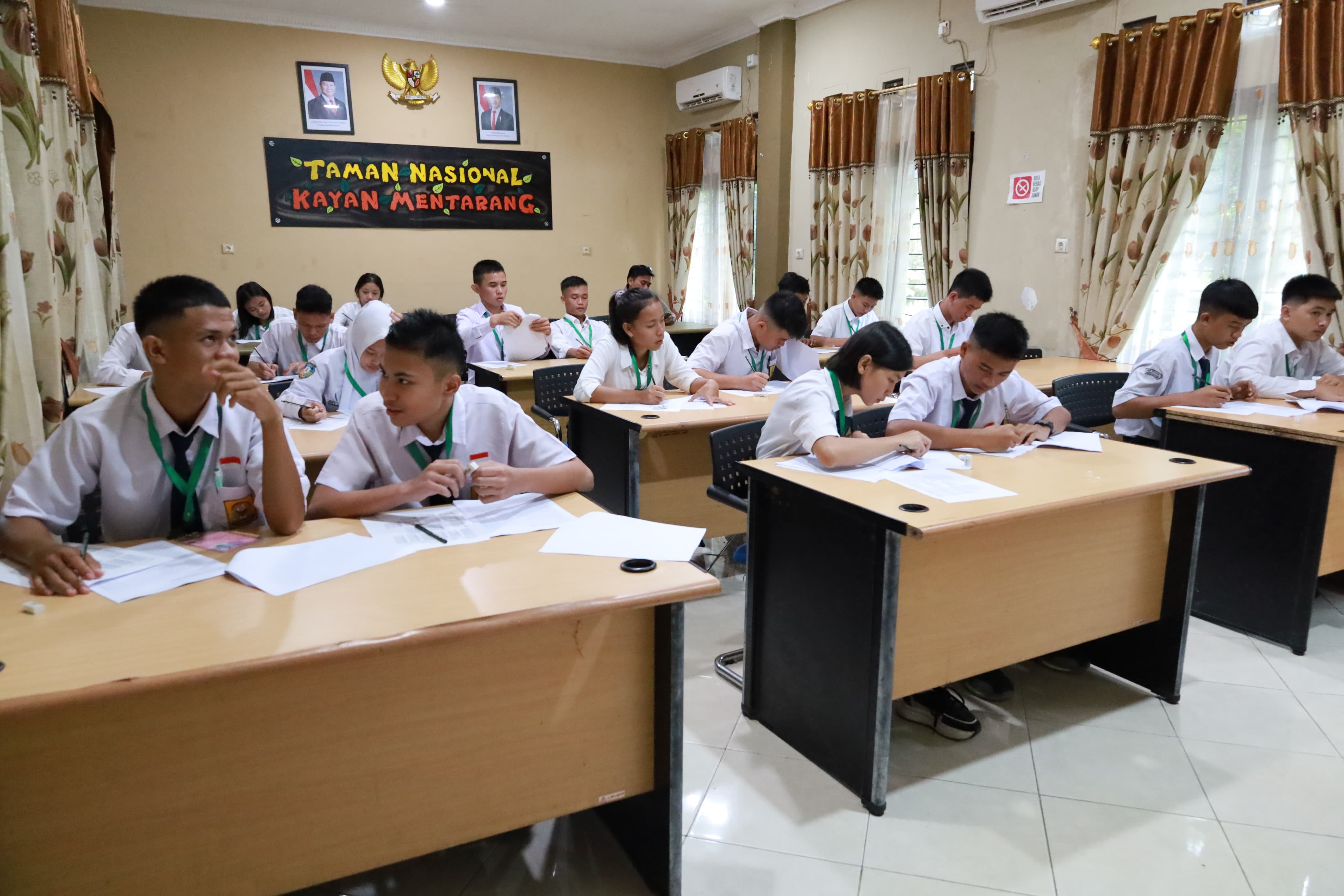 BALAI TNKM SELEKSI: Sebanyak 38 putra-putri daerah Kaltara mengikuti seleksi PPBD SMK Kehutanan Negeri Samarinda di Malinau.