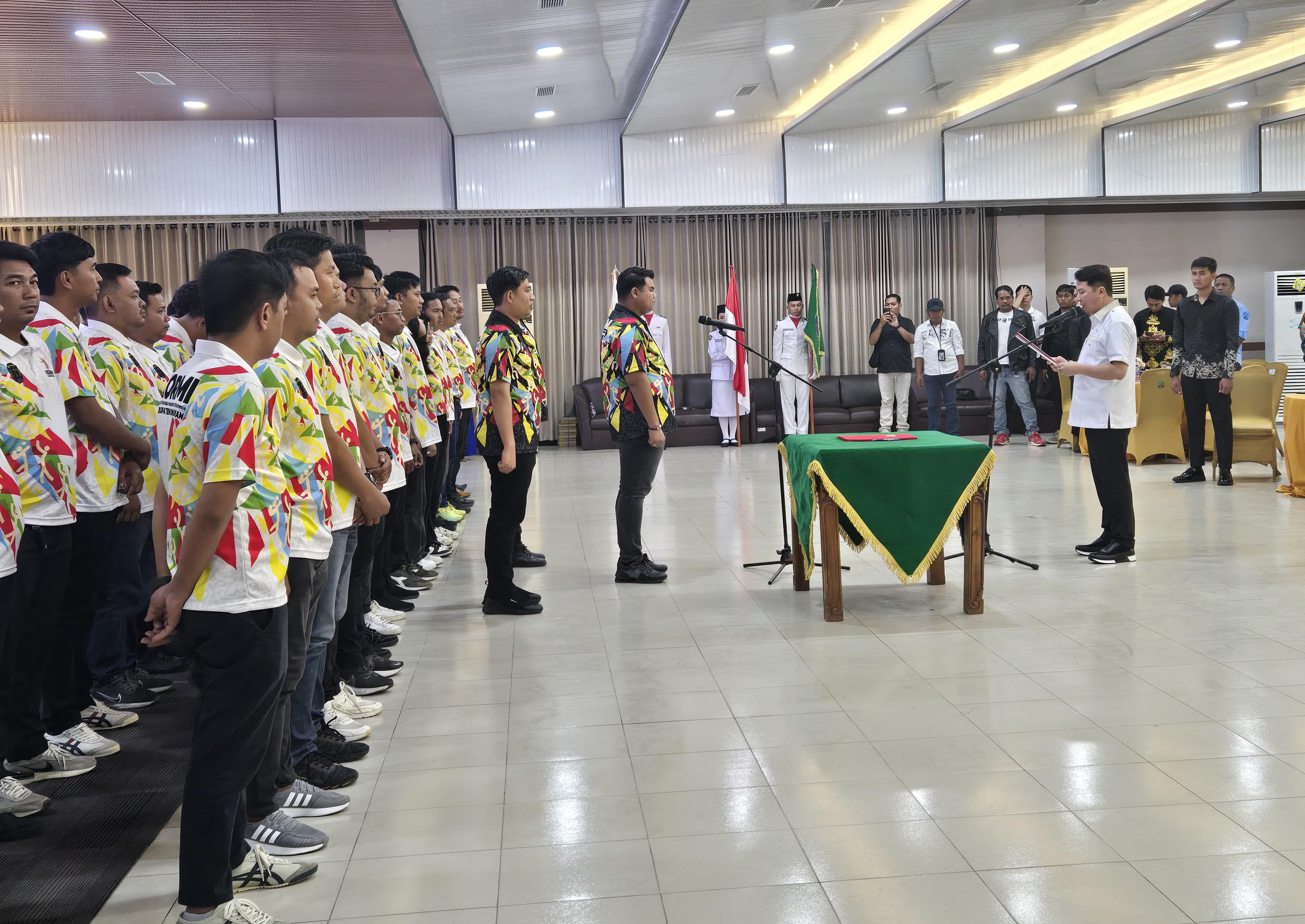 PROSESI: Proses pelantikan pengurus KORMI Nunukan periode 2025-2029. FOTO: KORMI KALTARA