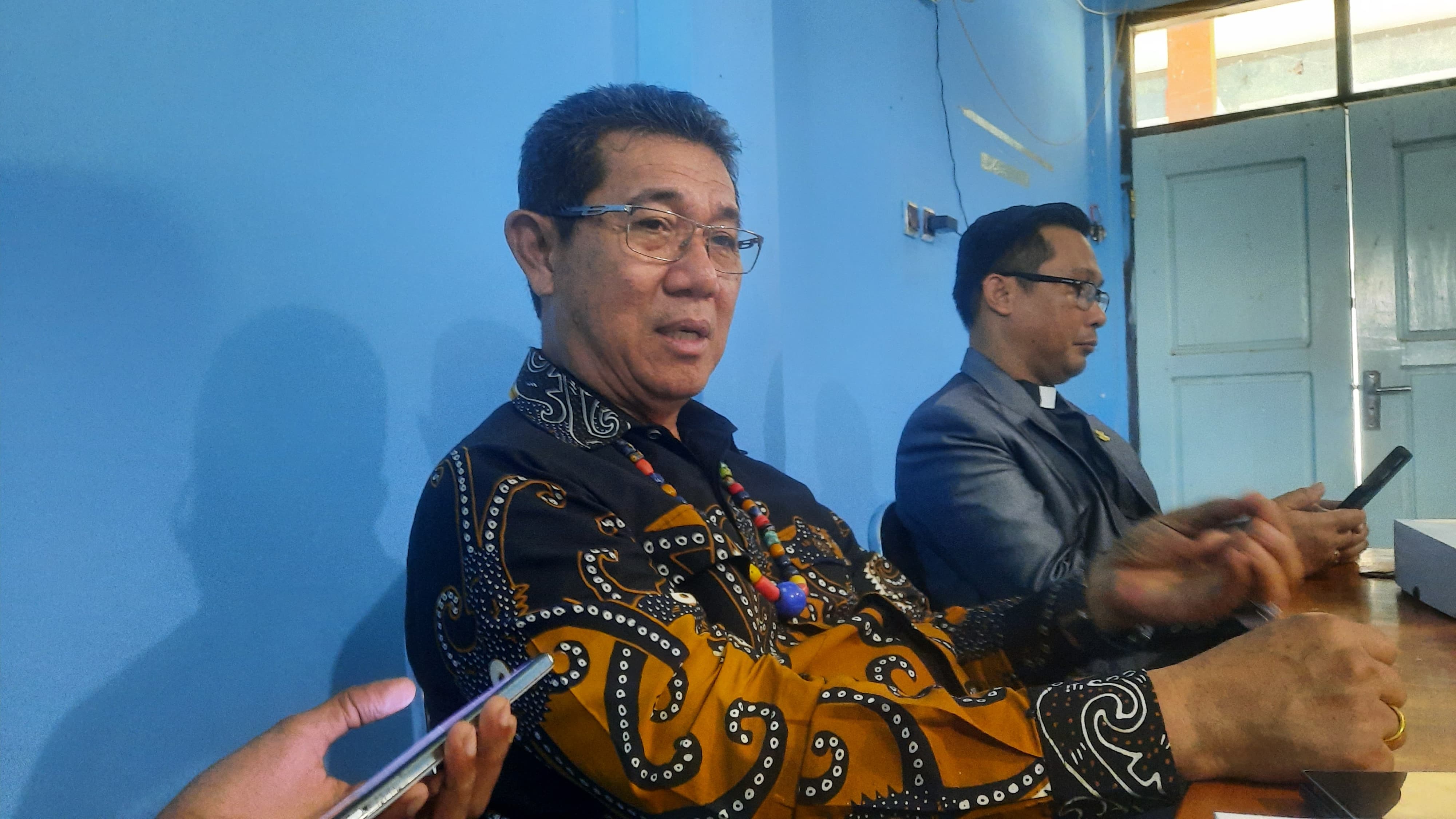 DIPA/RADAR TARAKN Pembina Yayasan Politeknik Malinau, Yansen TP.
