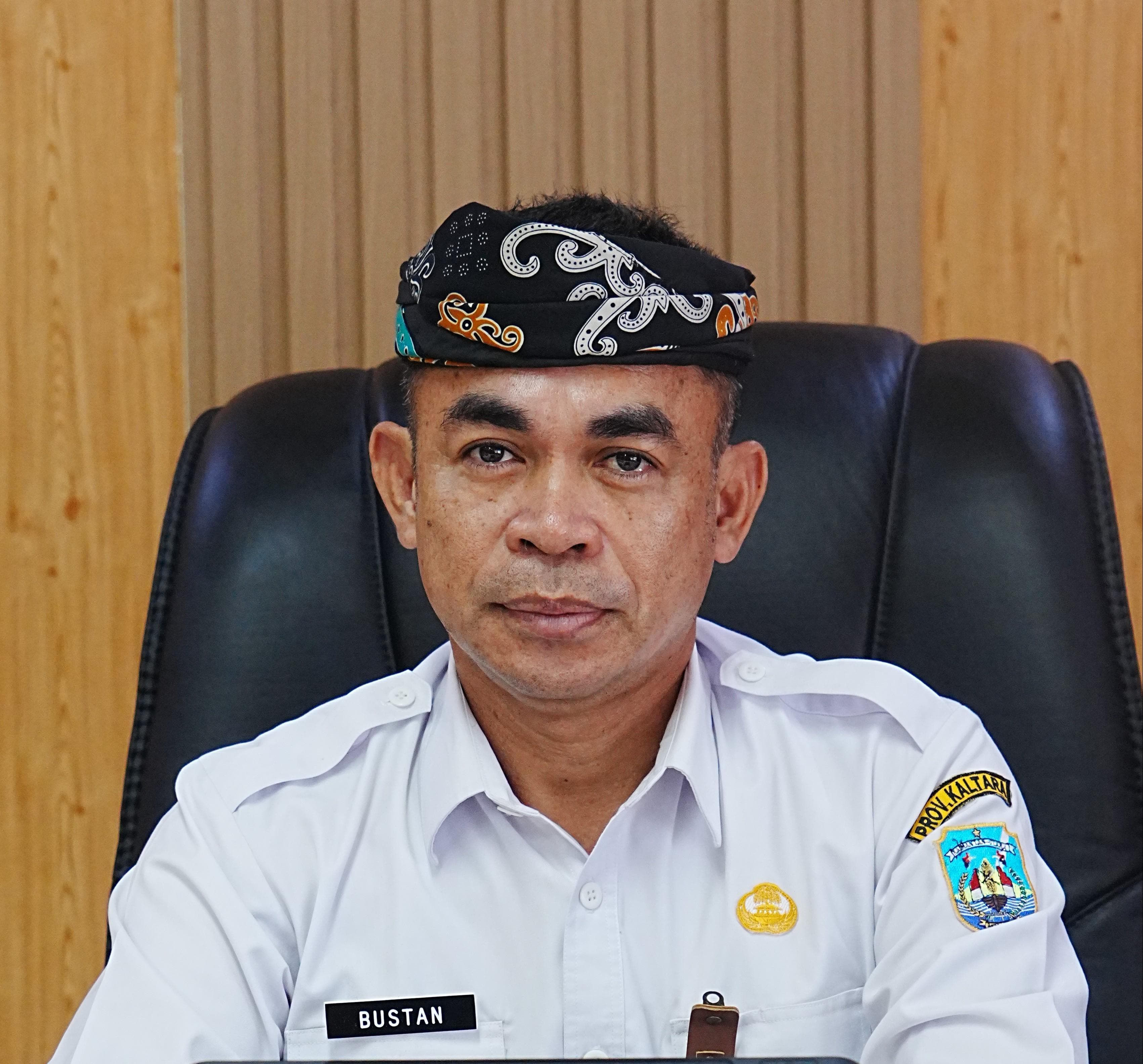 FOTO: Pj. Sekprov Kaltara - Bustan.