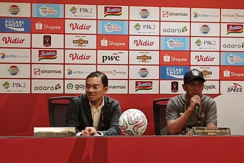 Pelatih Liga Indonesia All Star Rahmad Darmawan. (Dimas Ramadhan/JawaPos.com)