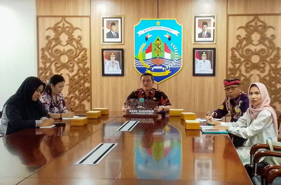 PROGRAM: Wagub Kaltara, Ingkong Ala saat mengikuti rapat pembangunan SPPG yang dipimpin oleh Mendagri RI. FOTO: PEMPROV KALTARA