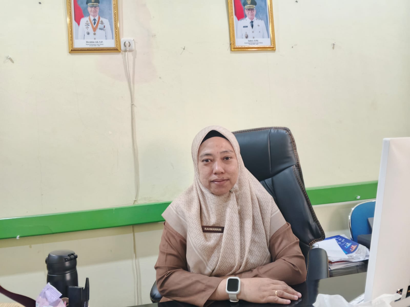 Kepala Disdukcapil Tana Tidung Rahmawani
