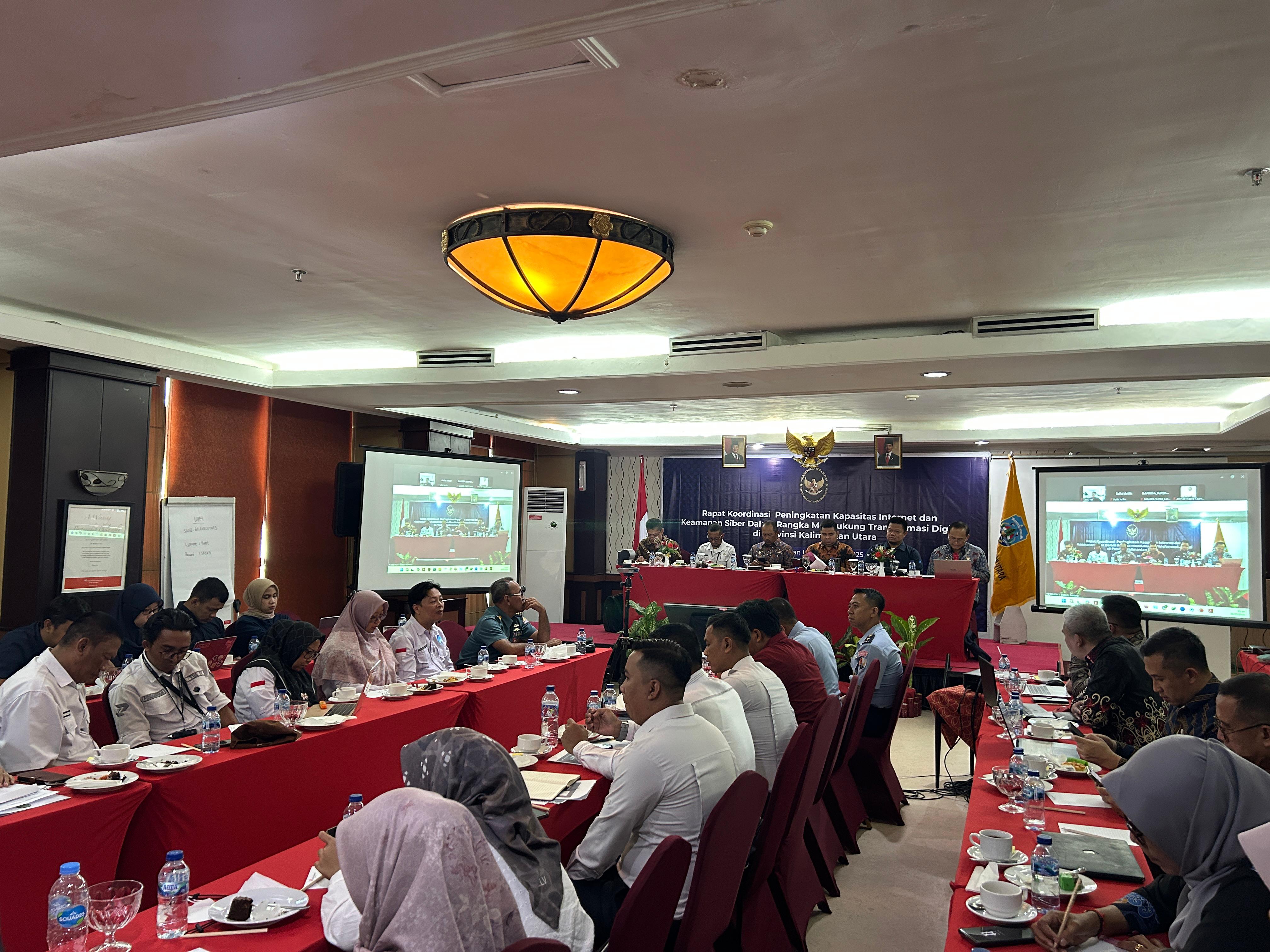 RAKOR : Rakor Peningkatan Kapasitas Internet dan Keamanan Siber Dalam Rangka Mendukung Transformasi Digital di Kaltara yang dipimpin oleh Kemenko Polkam.FOTO:&nbsp;ELIAZAR/RADAR TARAKAN