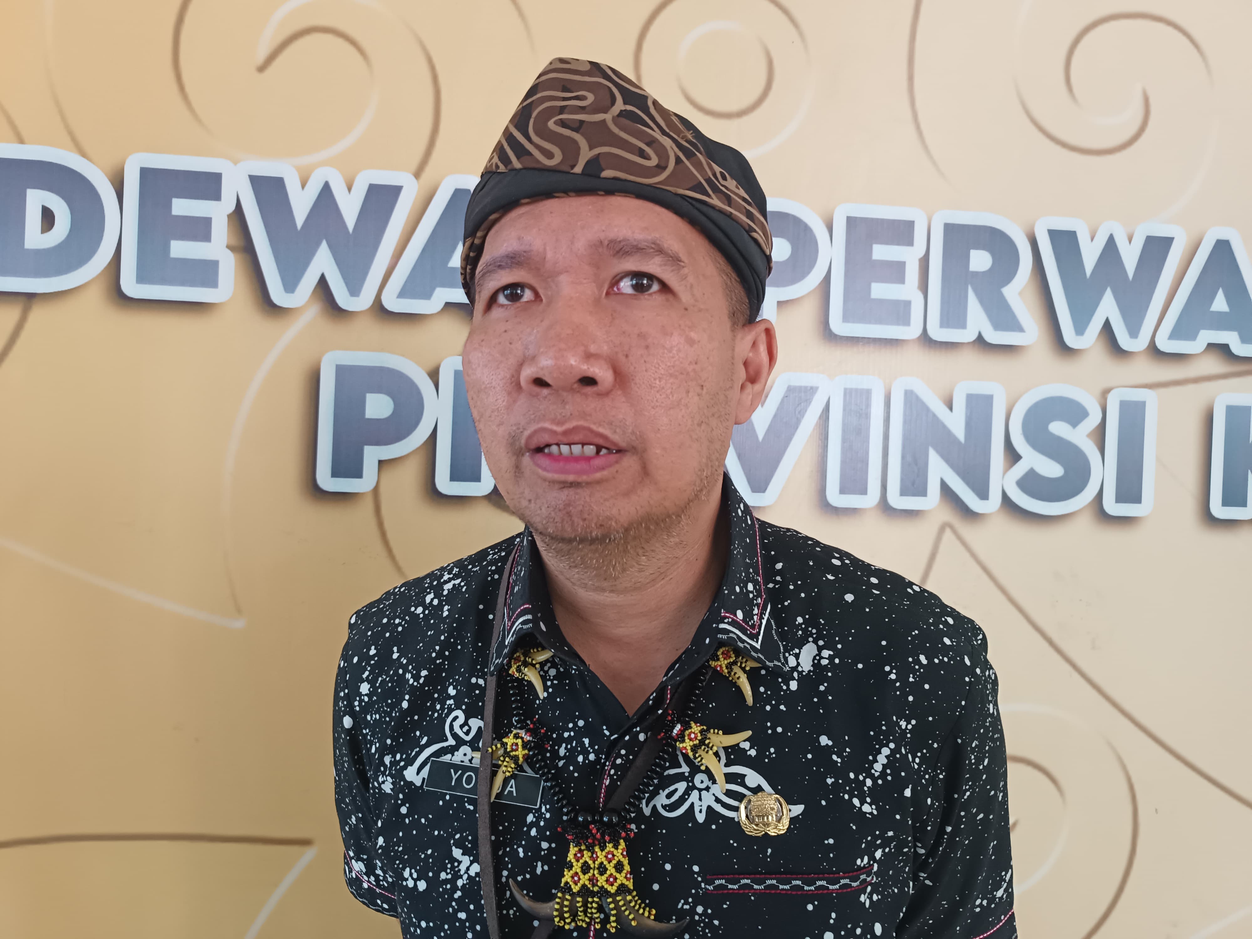 Kepala Dinas ESDM Kaltara &ndash; Yosua Batara. FOTO: IWAN K/RADAR TARAKAN