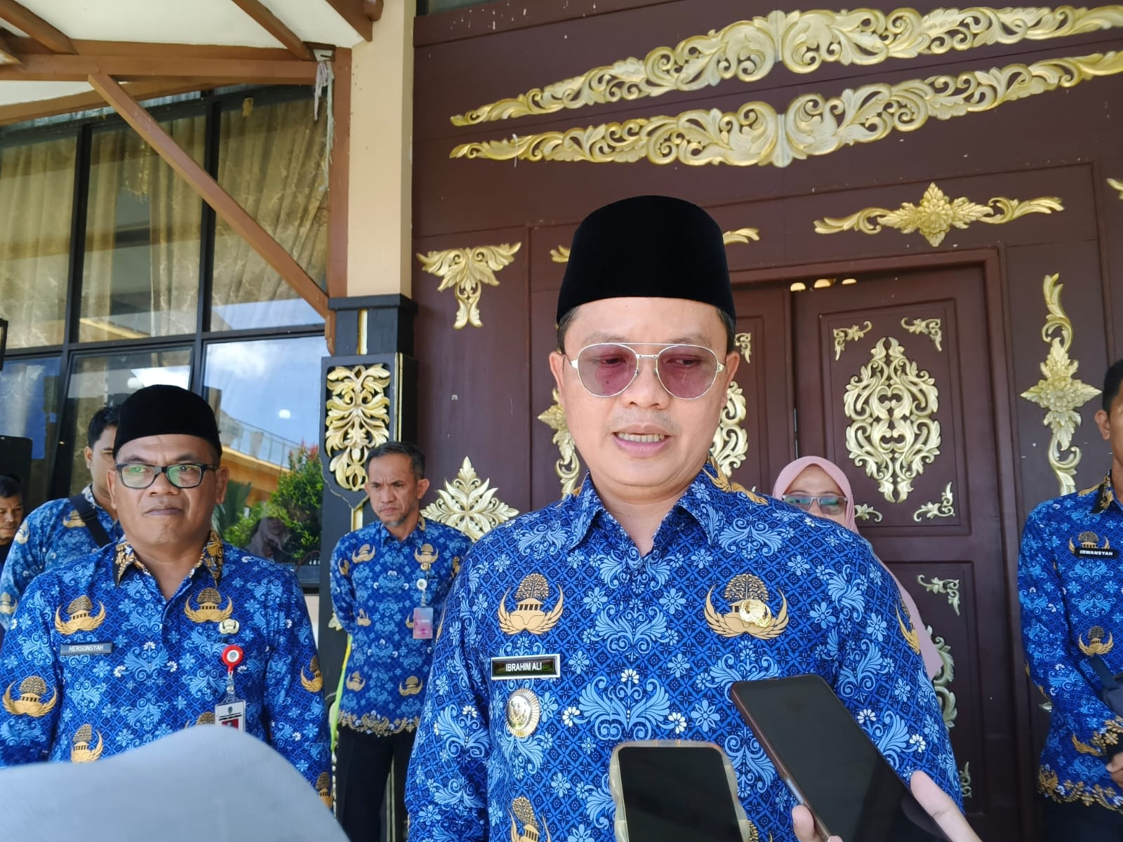 ‎Bupati Tana Tidung Ibrahim Ali ‎ 