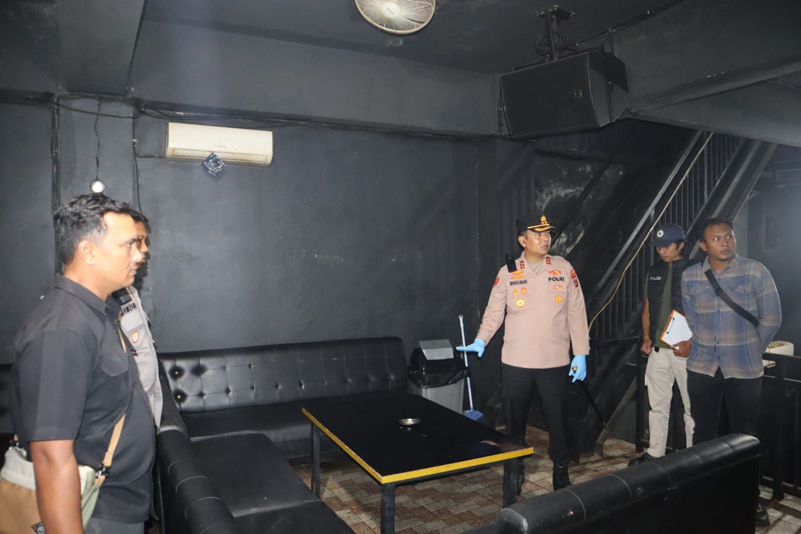 OLAH TKP : Kapolres Tarakan AKBP Erwin Syaputra Manik memimpin langsung olah TKP FOTO:POLRES TARAKAN