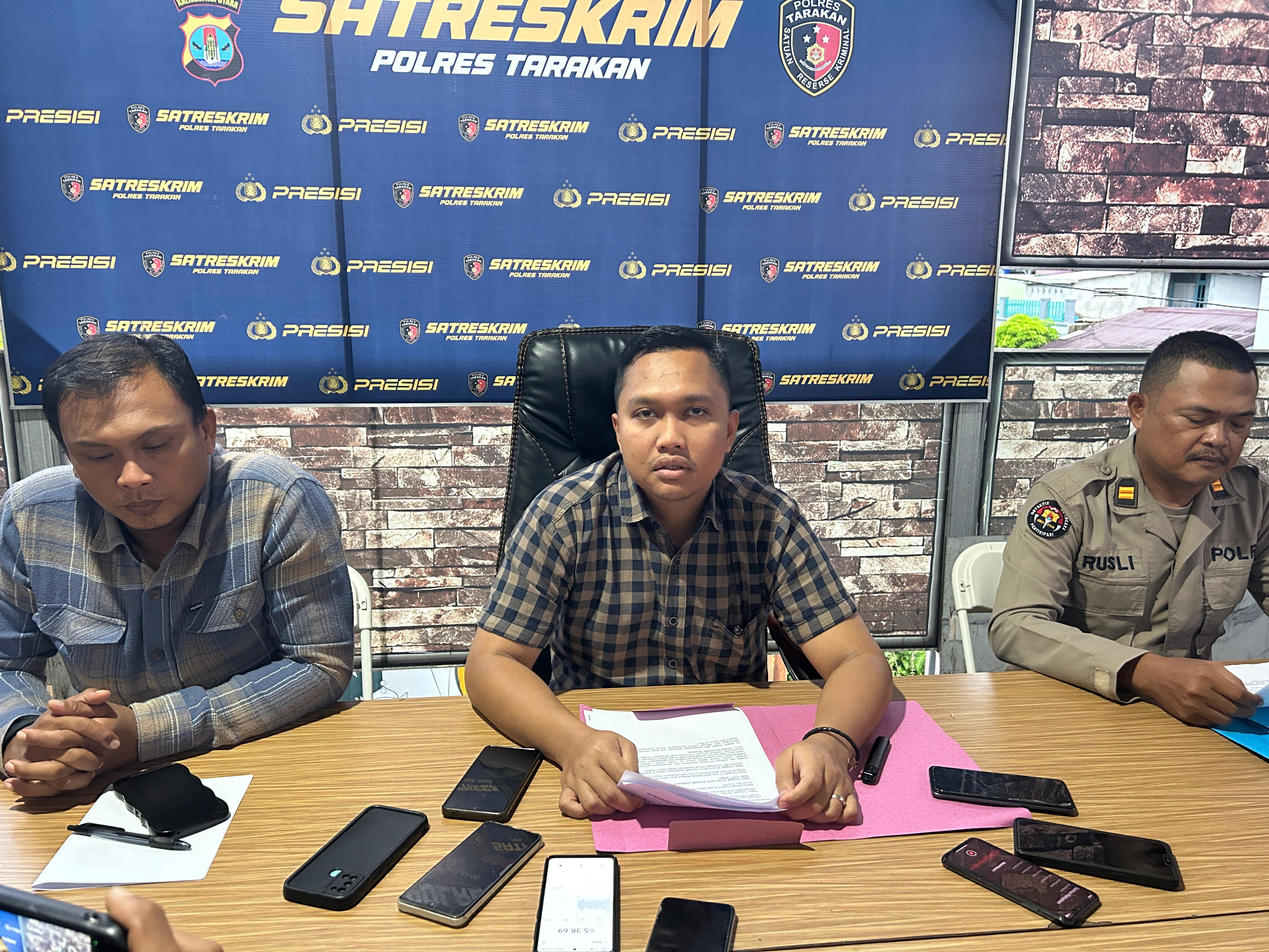PRESS RILIS : Kasat Reskrim Polres Tarakan memimpin press rilis terkait proses hukum dari Muhammad Maksum FOTO:ELIAZAR/RADAR TARAKAN