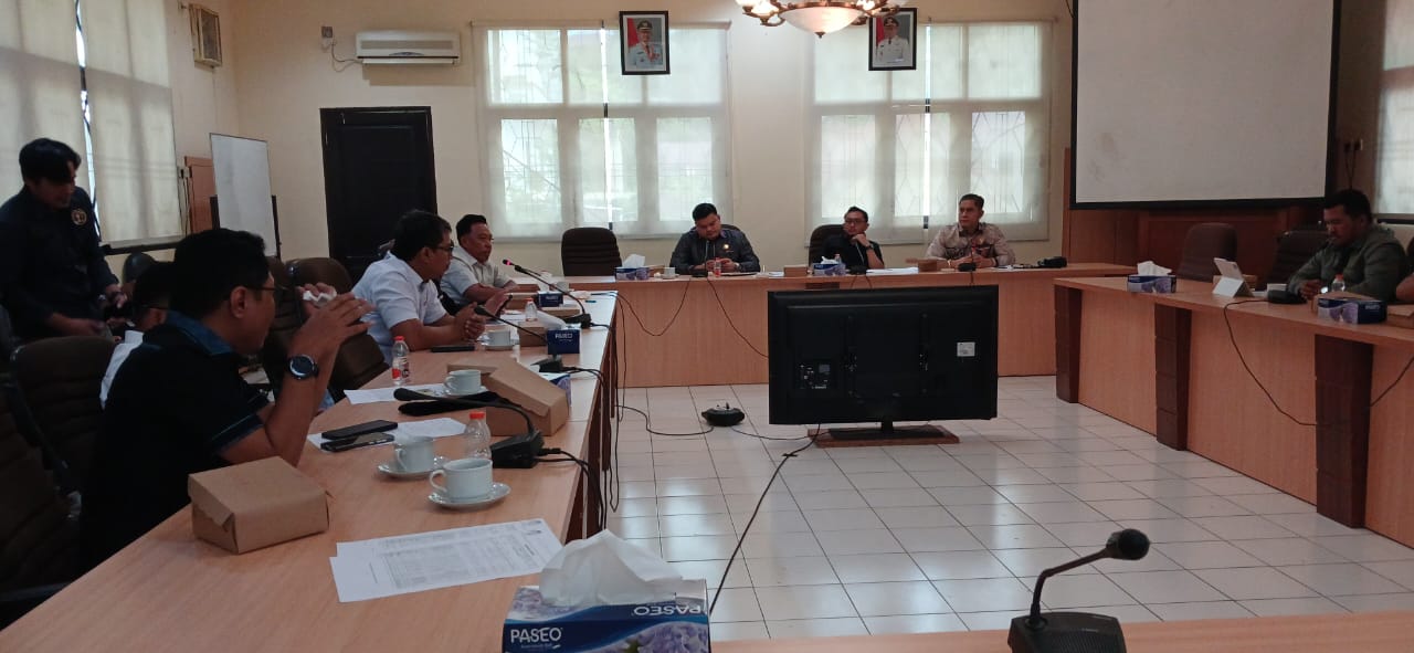 AGUS DIAN ZAKARIA/RADAR TARAKAN RDP : Suasana RDP di Kantor DPRD Tarakan pada Senin 15/9