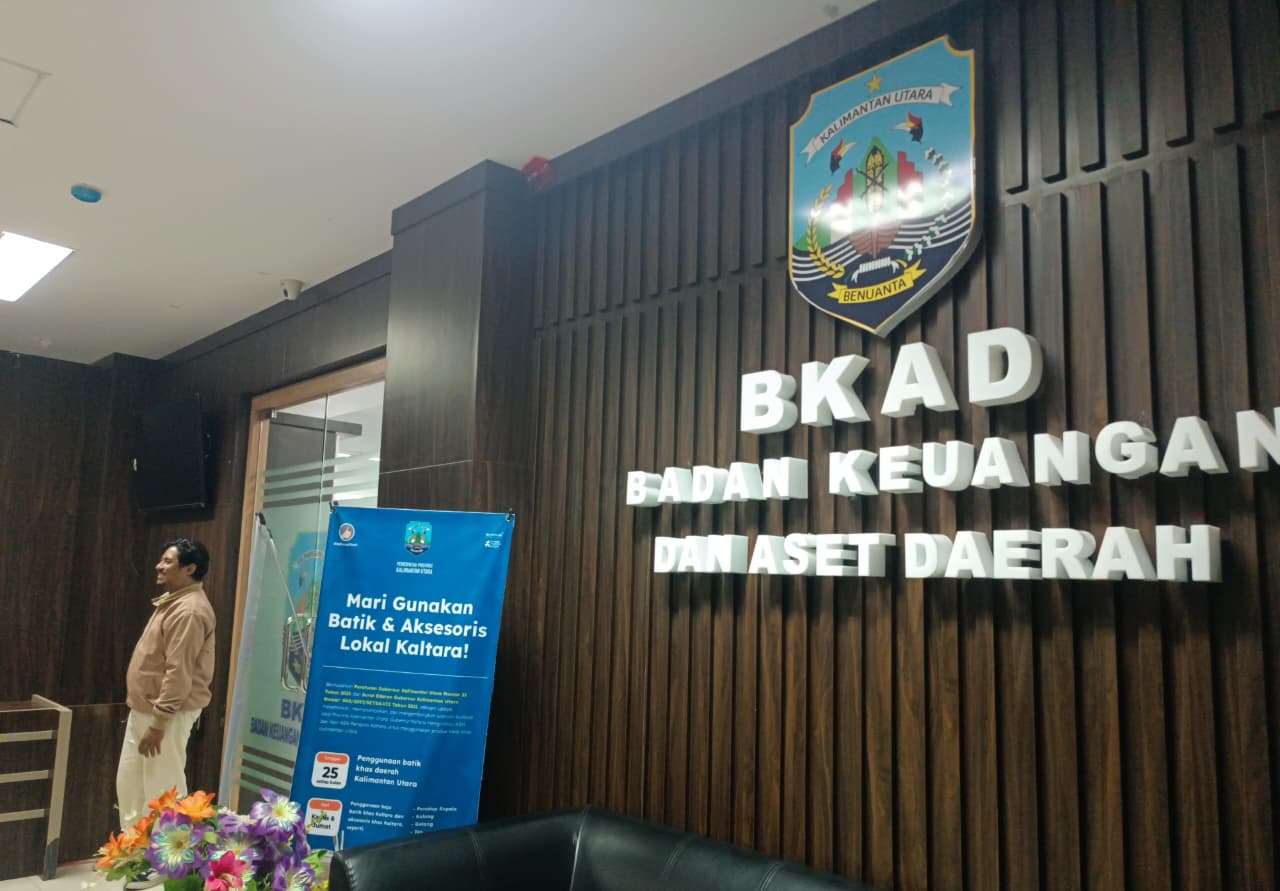 KEUANGAN: Kantor BKAD Kaltara di Tanjung Selor, FOTO: IWAN K/RADAR TARAKAN