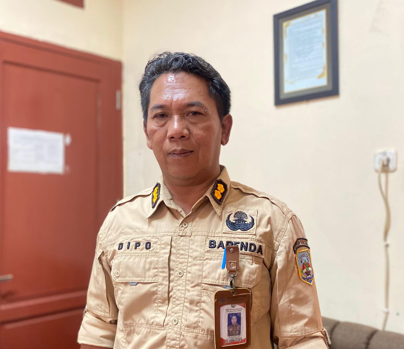 &lrm;Kepala UPTD Bapenda Kaltara di Tana Tidung Dwi Pramono