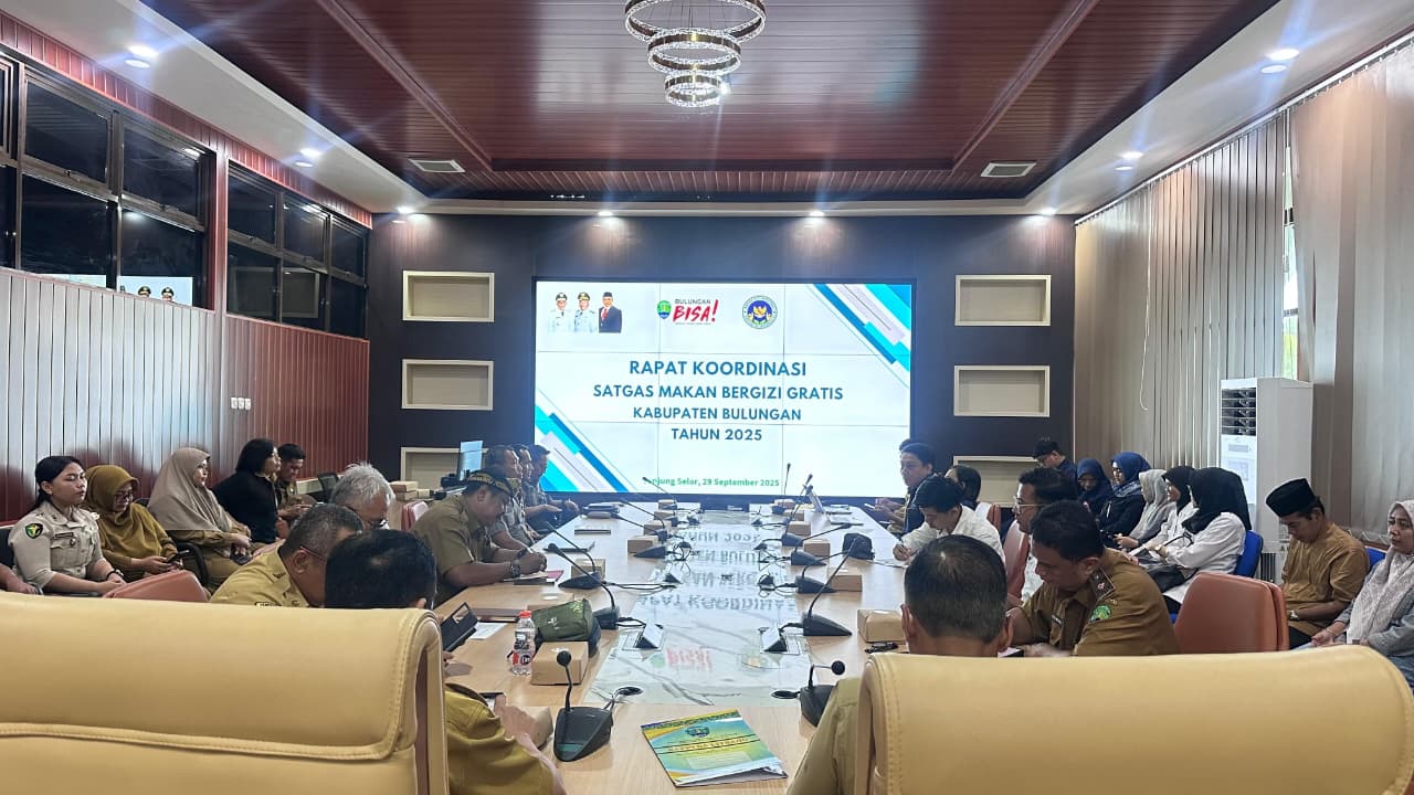 EVALUASI : Suasana rakor evaluasi pelaksanaan MBG di Ruang Rapat Sekda Bulungan