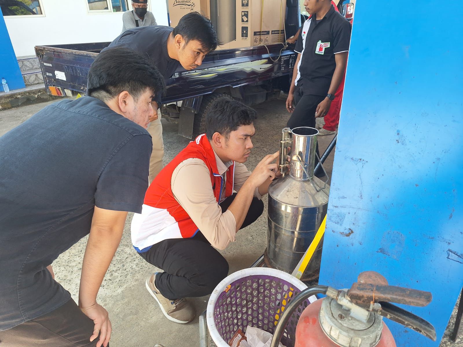 ISTIMEWA SIDAK : Depo Pertamina Tarakan melakukan sidak di SPBU yang ada di Tarakan dan Bulungan untuk memastikan kualitas BBM dan pelayanan ke masyarakat