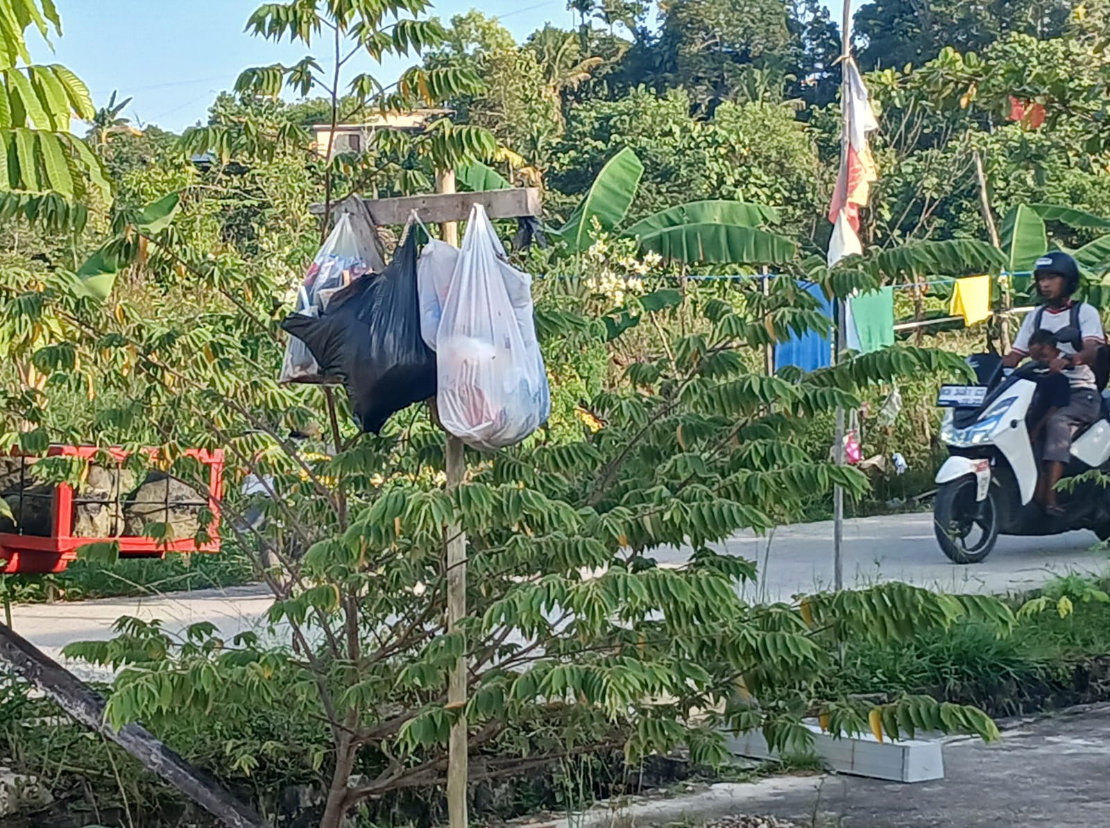 AGUS DIAN ZAKARIA/RADAR TARAKAN ILUSTRASI: Kondisi sampah di salah satu perumahan di Kelurahan Karang Harapan
