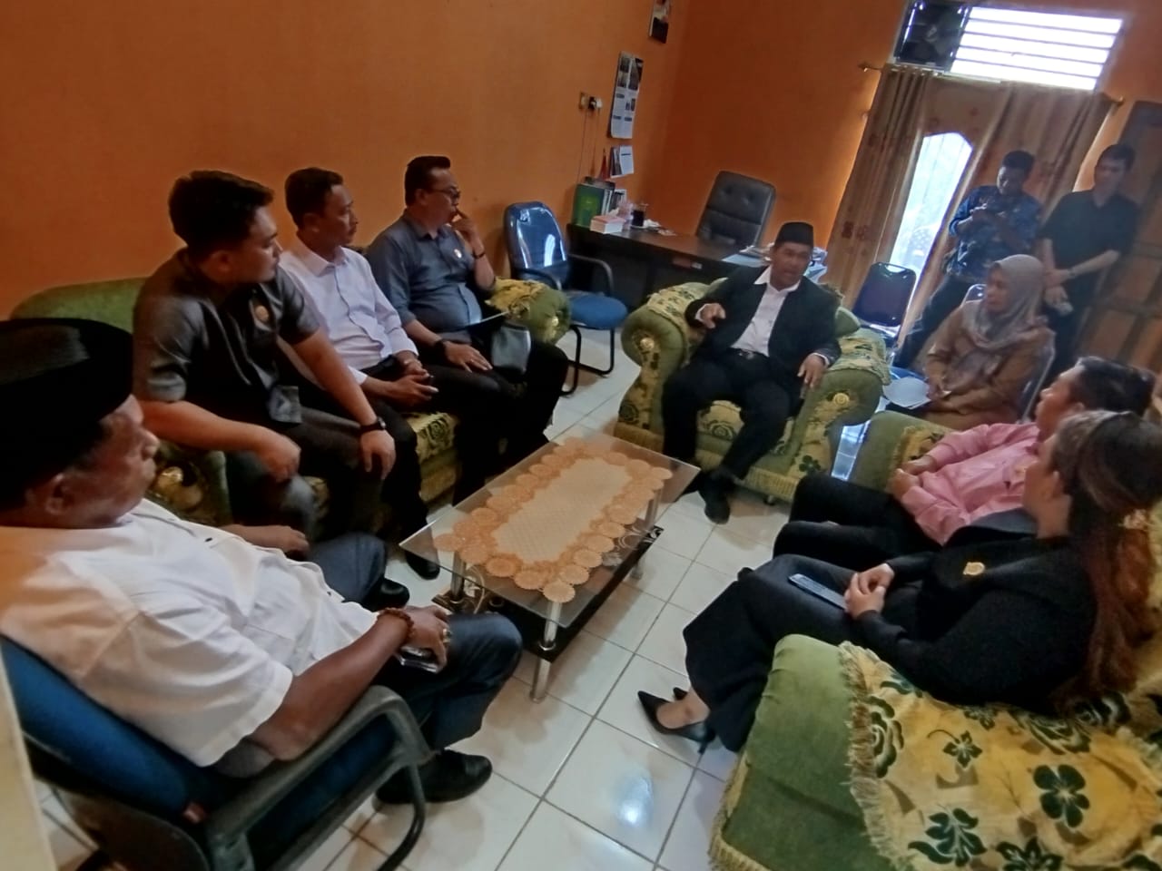 KOORDINASI : Tim Pansus DPRD Bulungan mendatangi Kantor Disperta Bulungan