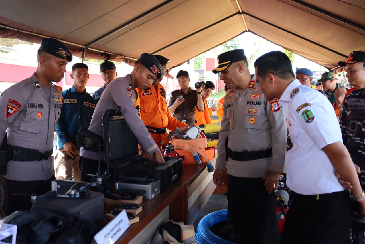 DOK POLRES NUNUKAN APEL SIAGA: Polres Nunukan bersama instansi terkait menggelar apel kesiapan tanggap darurat di Mako Polres Nunukan