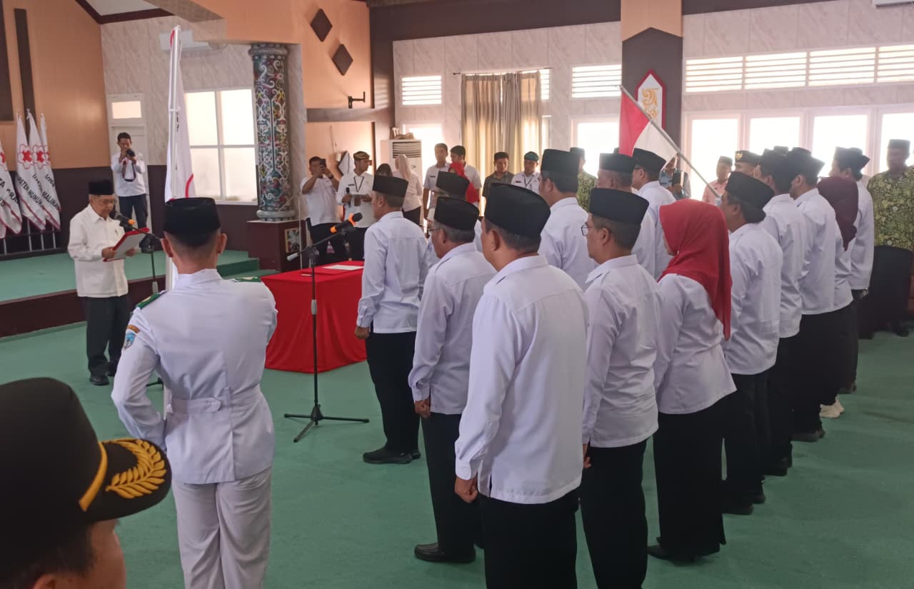 ORGANISASI: Pelantikan kepengurusan PMI Kaltara periode 2025-2030. FOTO: IWAN K/RADAR TARAKAN