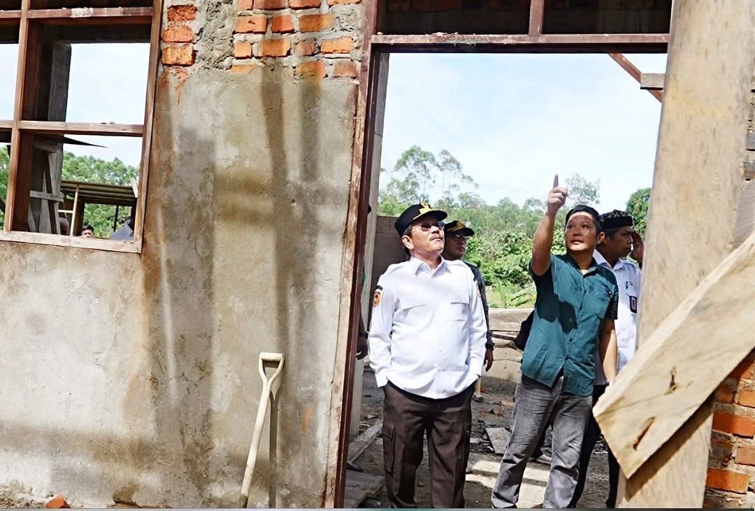 KUNKER : Wagub Kaltara Ingkong Ala melakukan kunjungan kerja di Kecamatan Sembakung, Kabupaten Nunukan, Rabu 19/11/2025 petang FOTO:DKISP