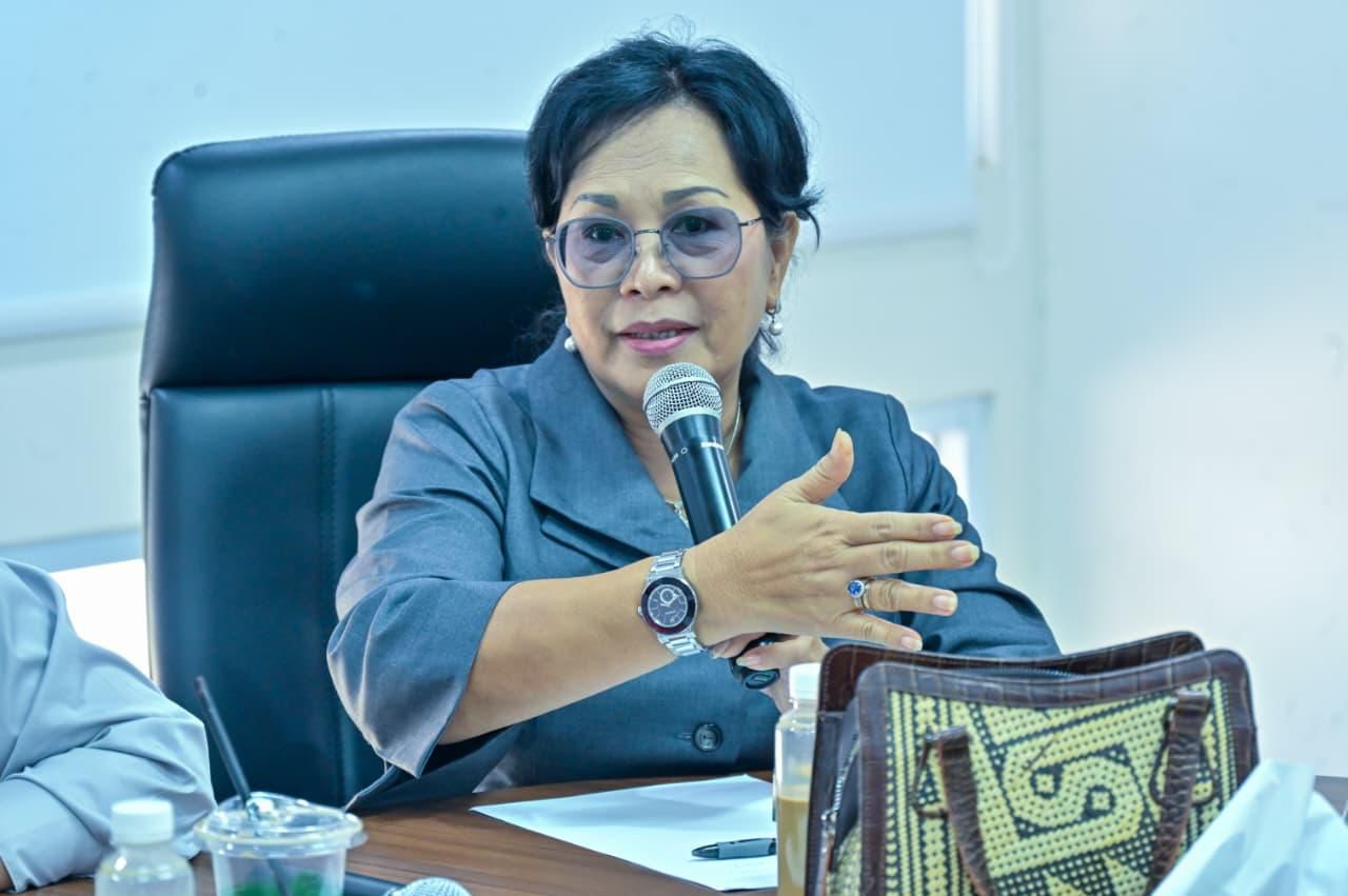 FOTO : Anggota DPRD Kaltara, Listiani