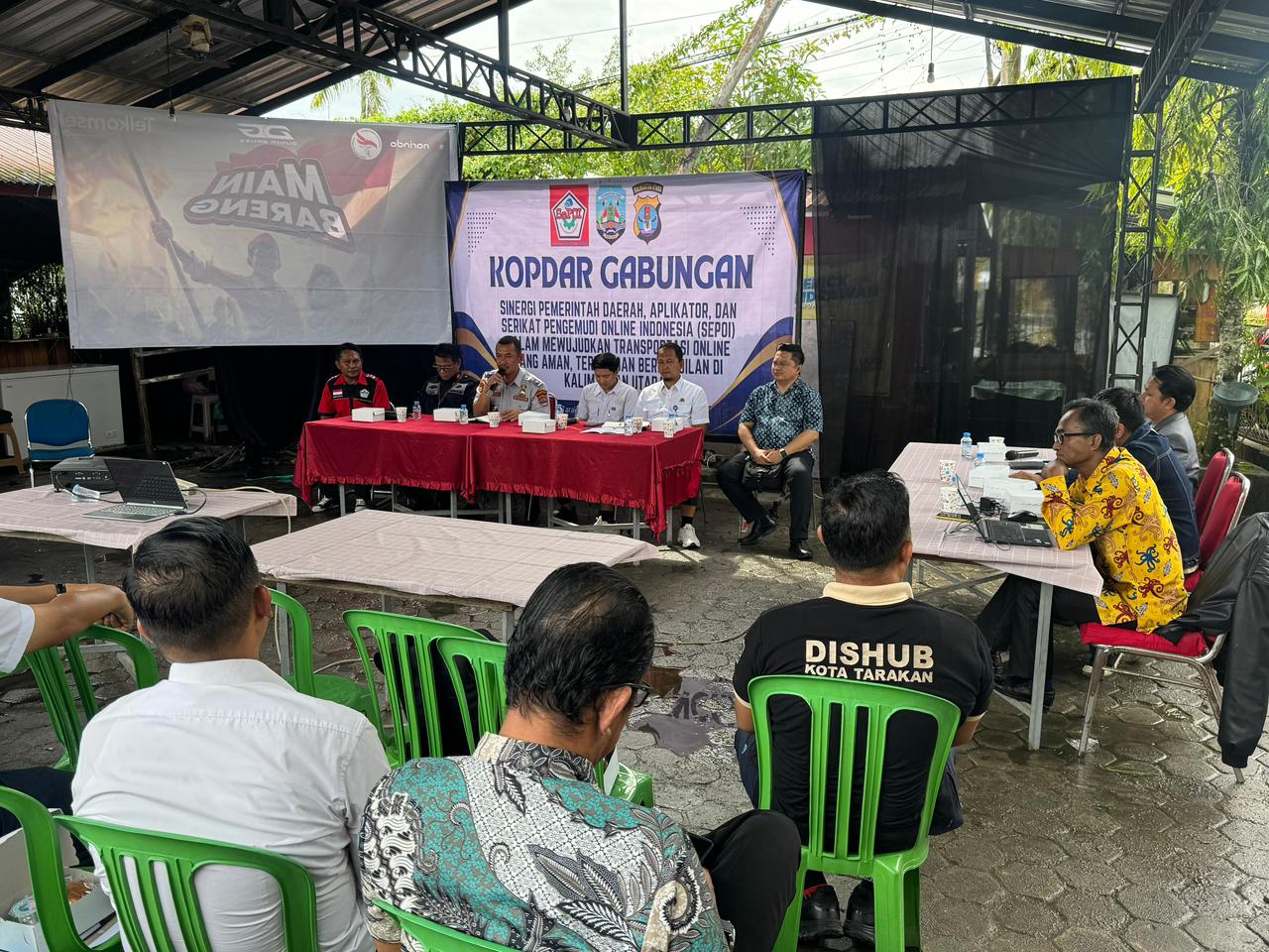 ELIAZAR/RADAR TARAKAN  KOPDAR : Pihak Sepoi Kaltara bersama pemerintah daerah dan pihak aplikator transportasi online menggelar Kopdar pada Kamis 20/11
