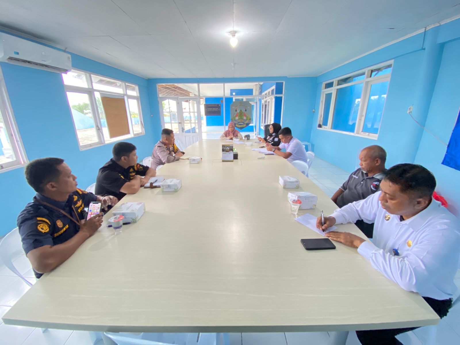 RAPAT: UPTD Pelabuhan Tengkayu I Tarakan bersama pihak terkait menggelar rapat guna merumuskan langkah penataan dan pengawasan penjualan tiket non-reguler FOTO:ISTIMEWA