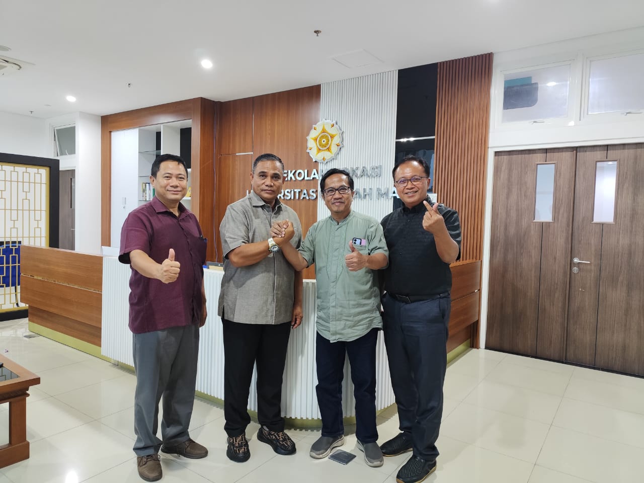 KOLABORASI : Kerjasama antara Pemkab Nunukan melalui Kepala BPPD Nunukan, Robby Nahak Serang bersama guru besar UGM Prof. Mudrajat Kuncoro dan pakar Vokasi UGM Dr. Wiryanta