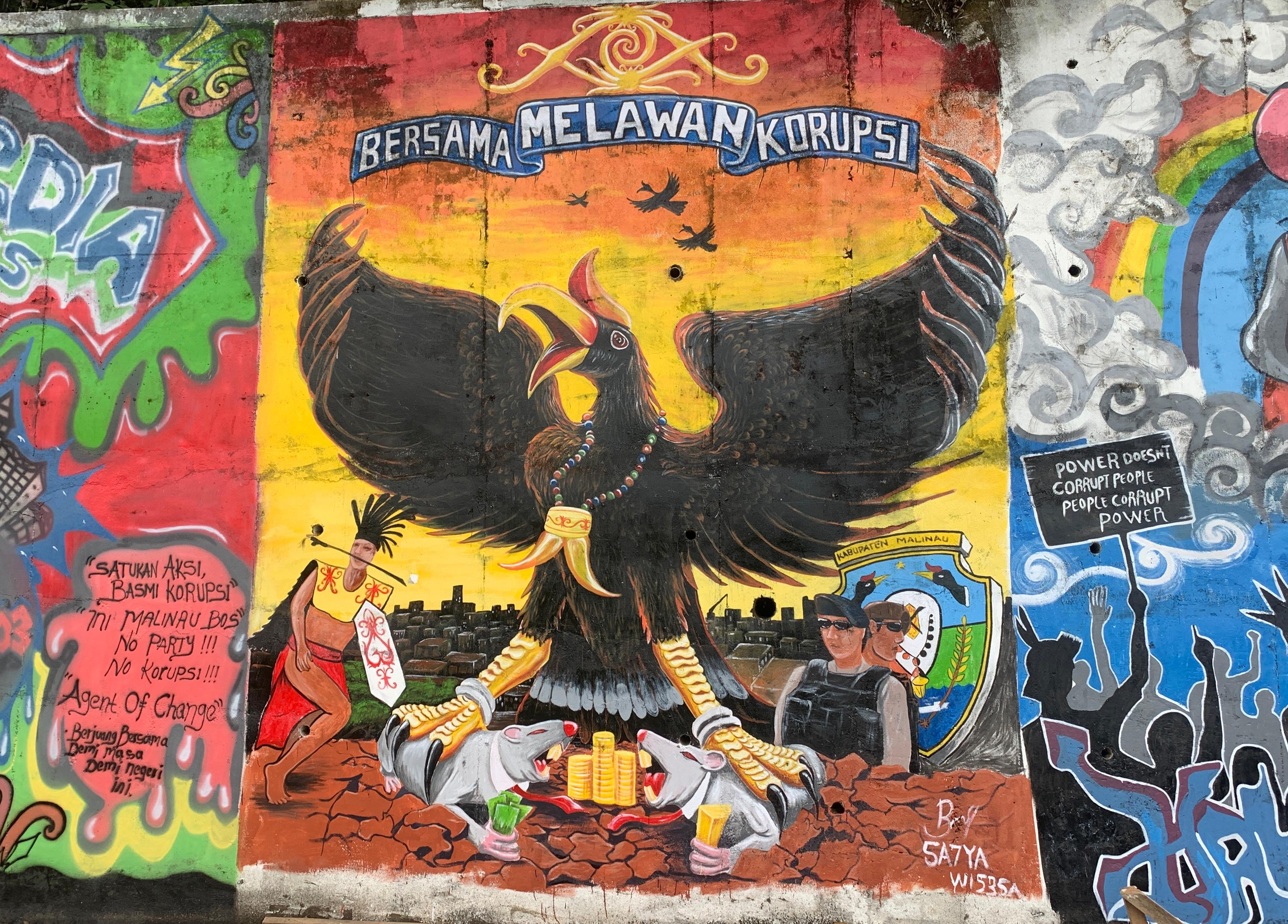 DIPA/RADAR TARAKAN JUARA: Hasil mural Tim Satya Wisesa yang menjadi juara pertama dalam peringatan Hakordia di Malinau